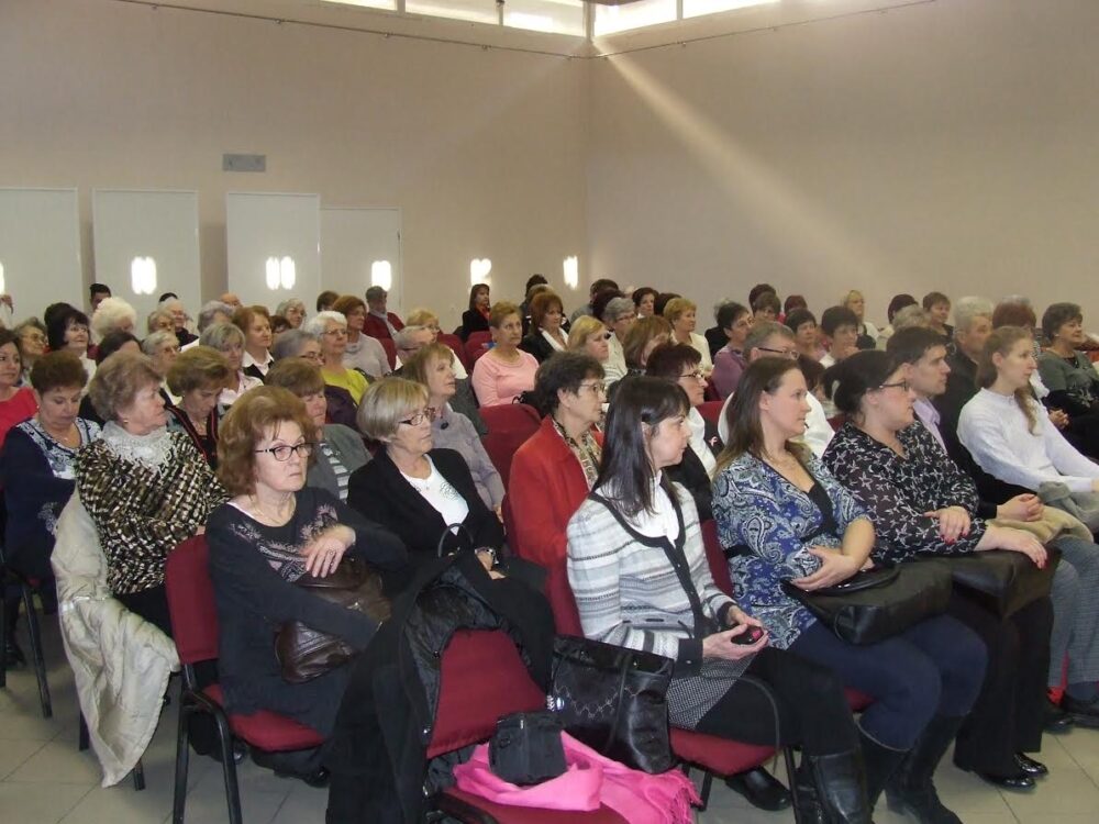 segitok-kozos-karacsonya