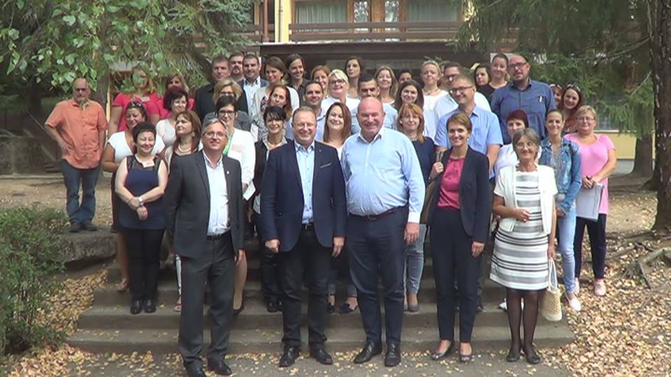 civil információs centrumok találkozója